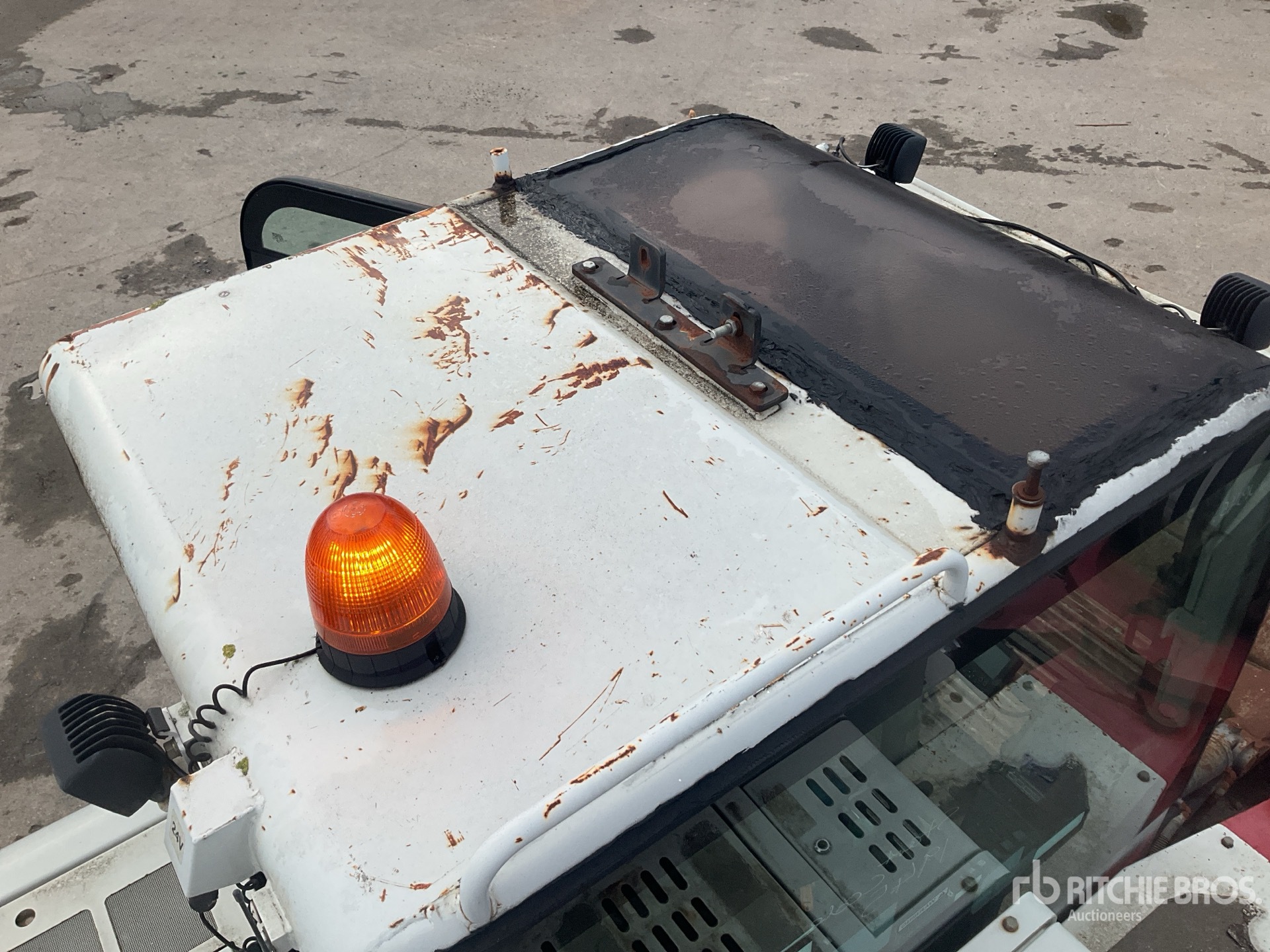 2018 Takeuchi TB2150