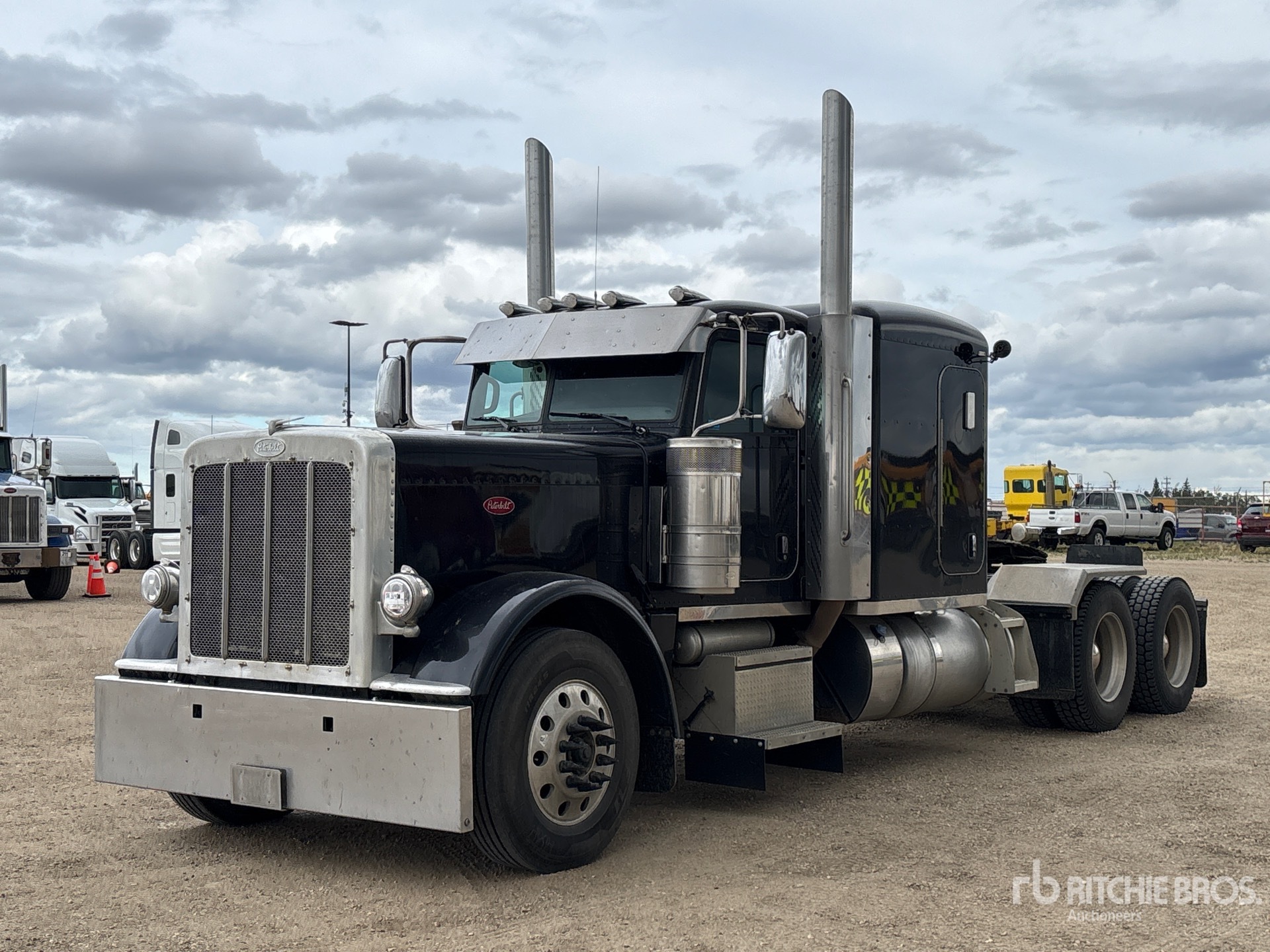 2024 Peterbilt 389