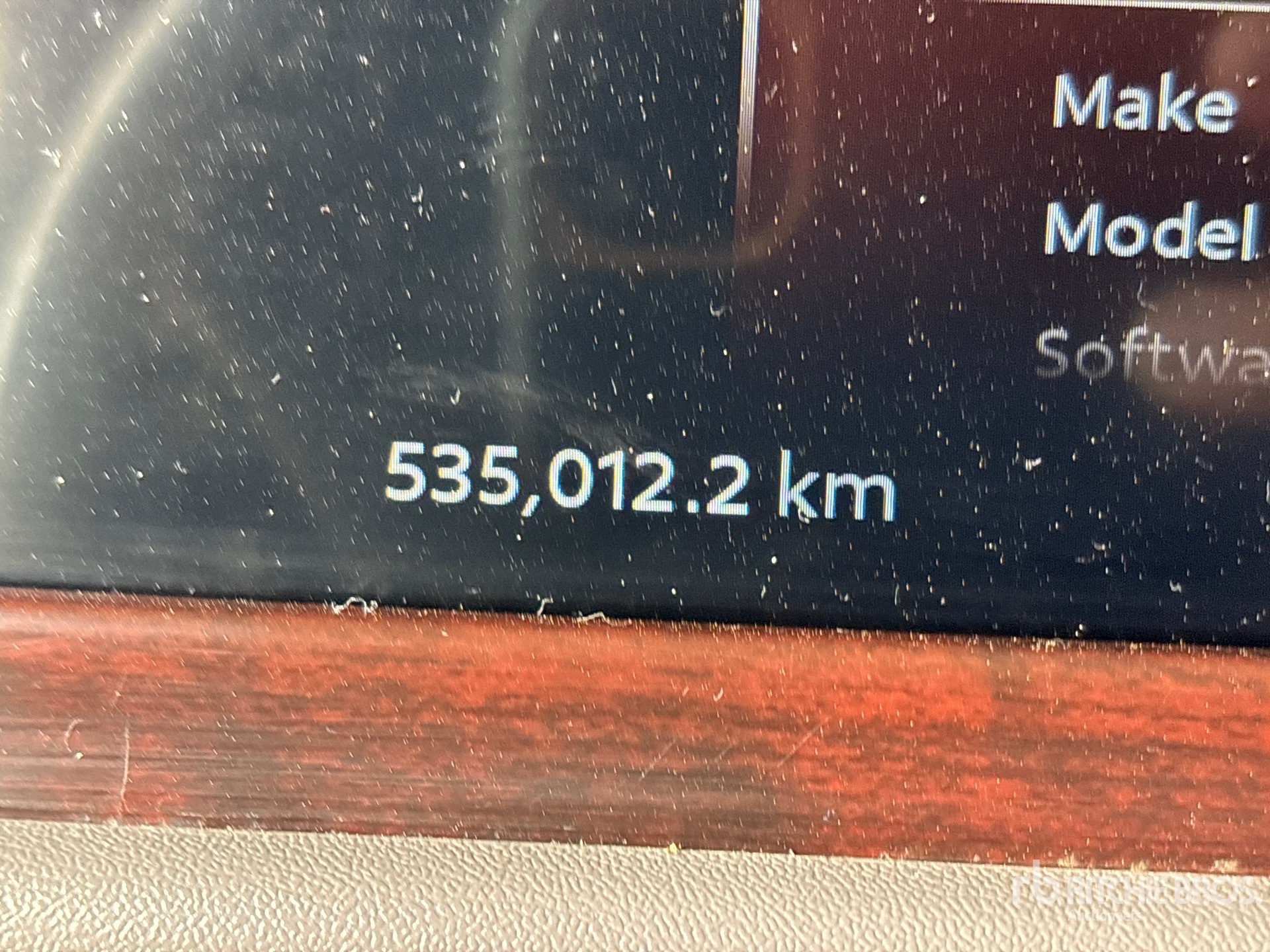 2024 Peterbilt 389