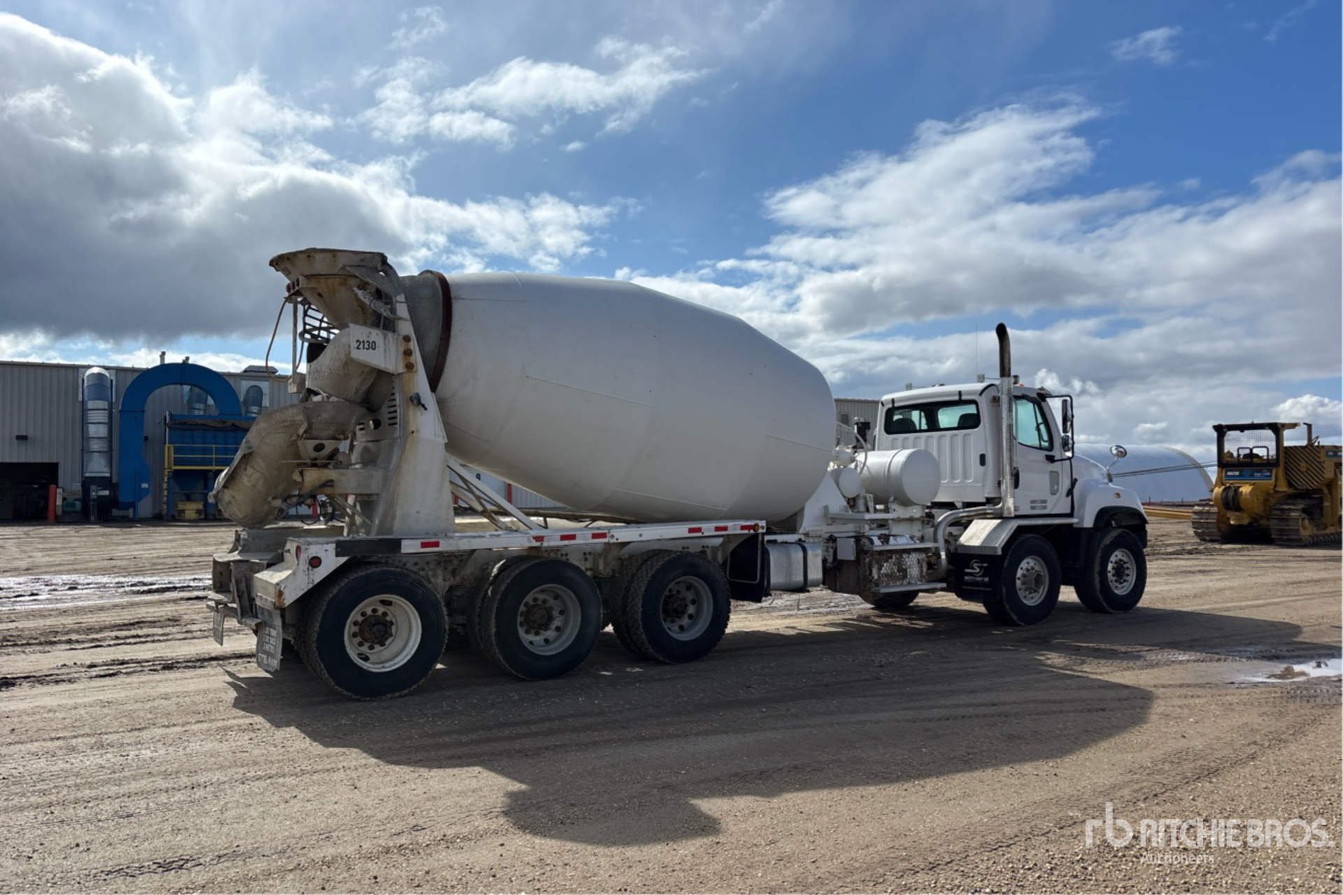2012 Freightliner 114 SD