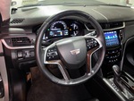 Interior with Controles de la dirección