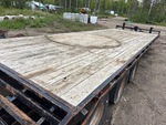 Trailer Chassis with Deck/ Floor Condition