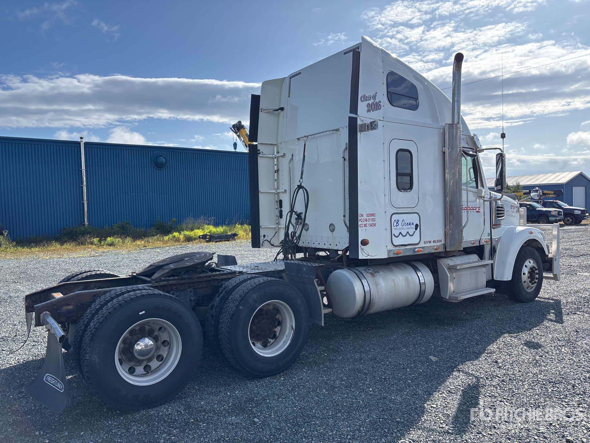 2016 Freightliner Coronado 122