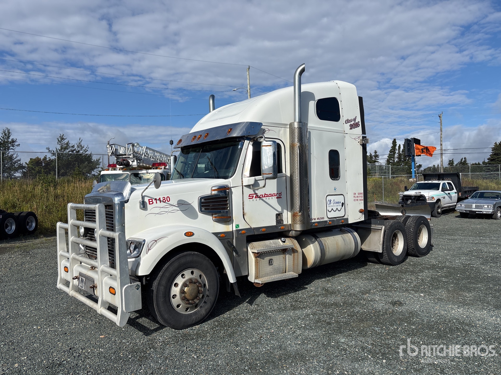 2016 Freightliner Coronado 122