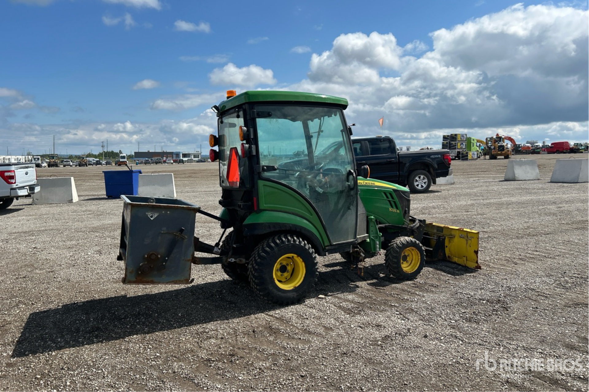 2021 John Deere 1025R