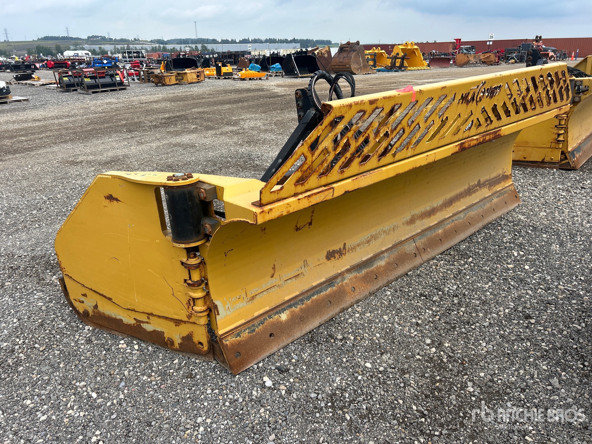 2018 Hla Snow 4200 SERIES