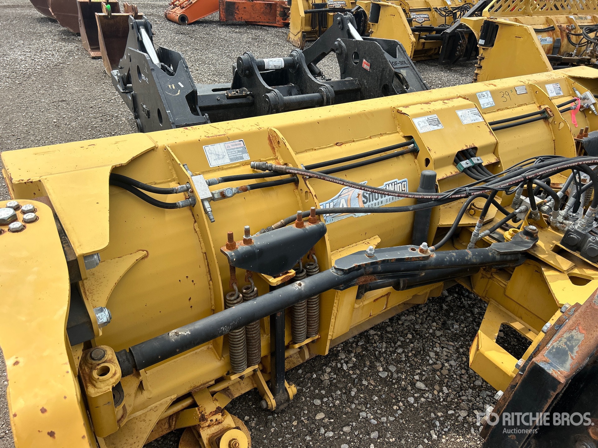 2016 Hla Snow 4200 SERIES