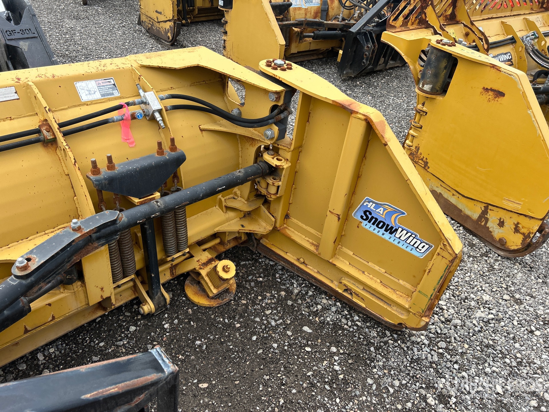 2016 Hla Snow 4200 SERIES