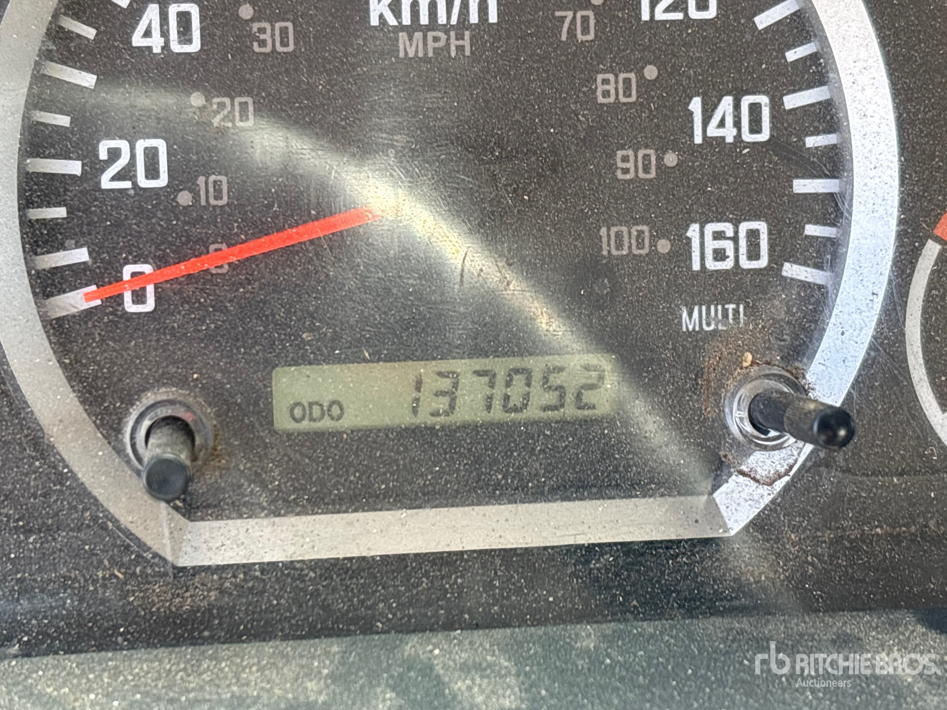 2013 Isuzu NRR