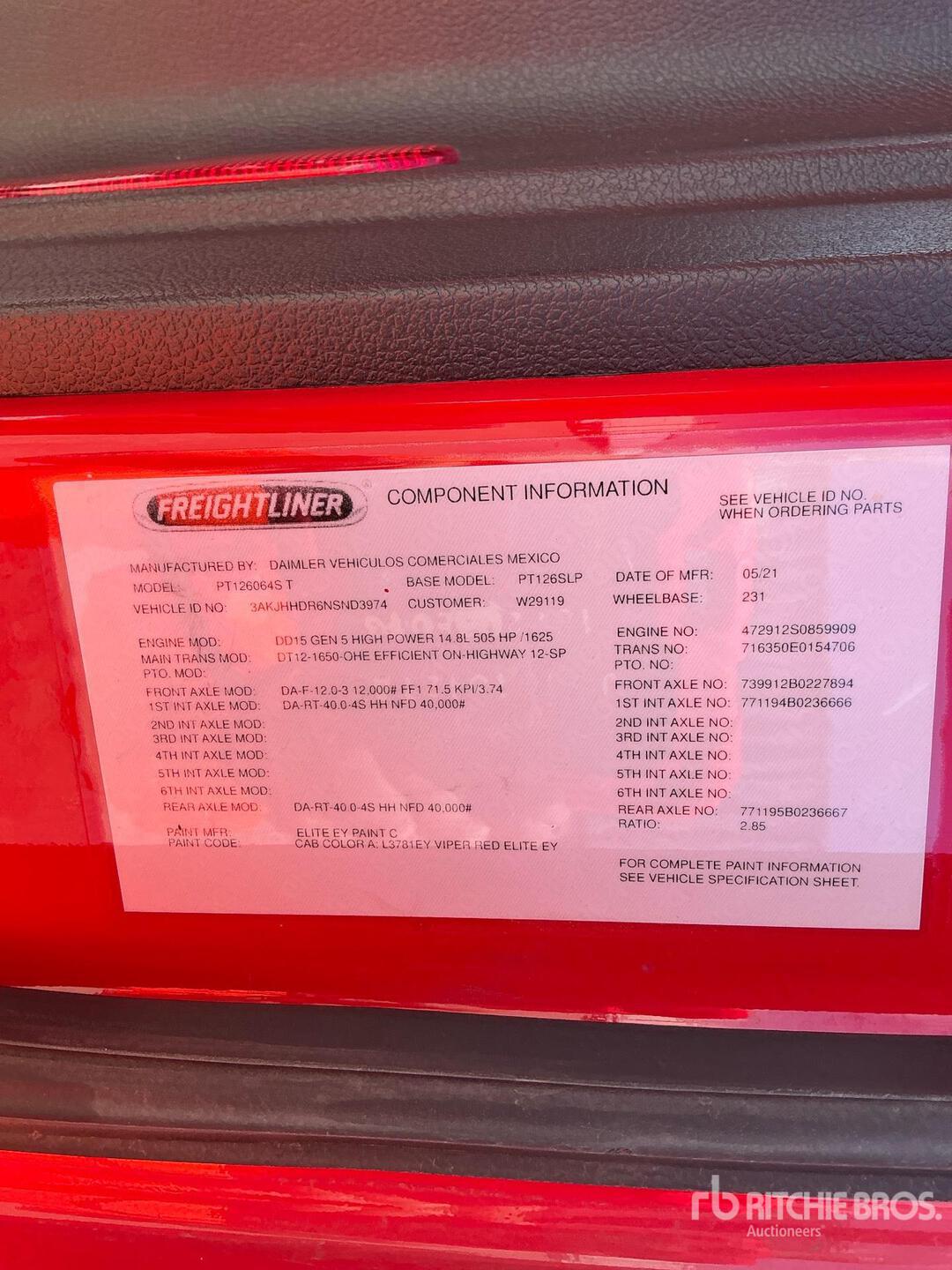 2022 Freightliner CASCADIA 126