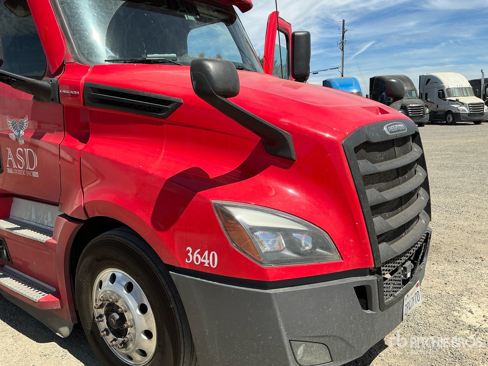 2022 Freightliner CASCADIA 126