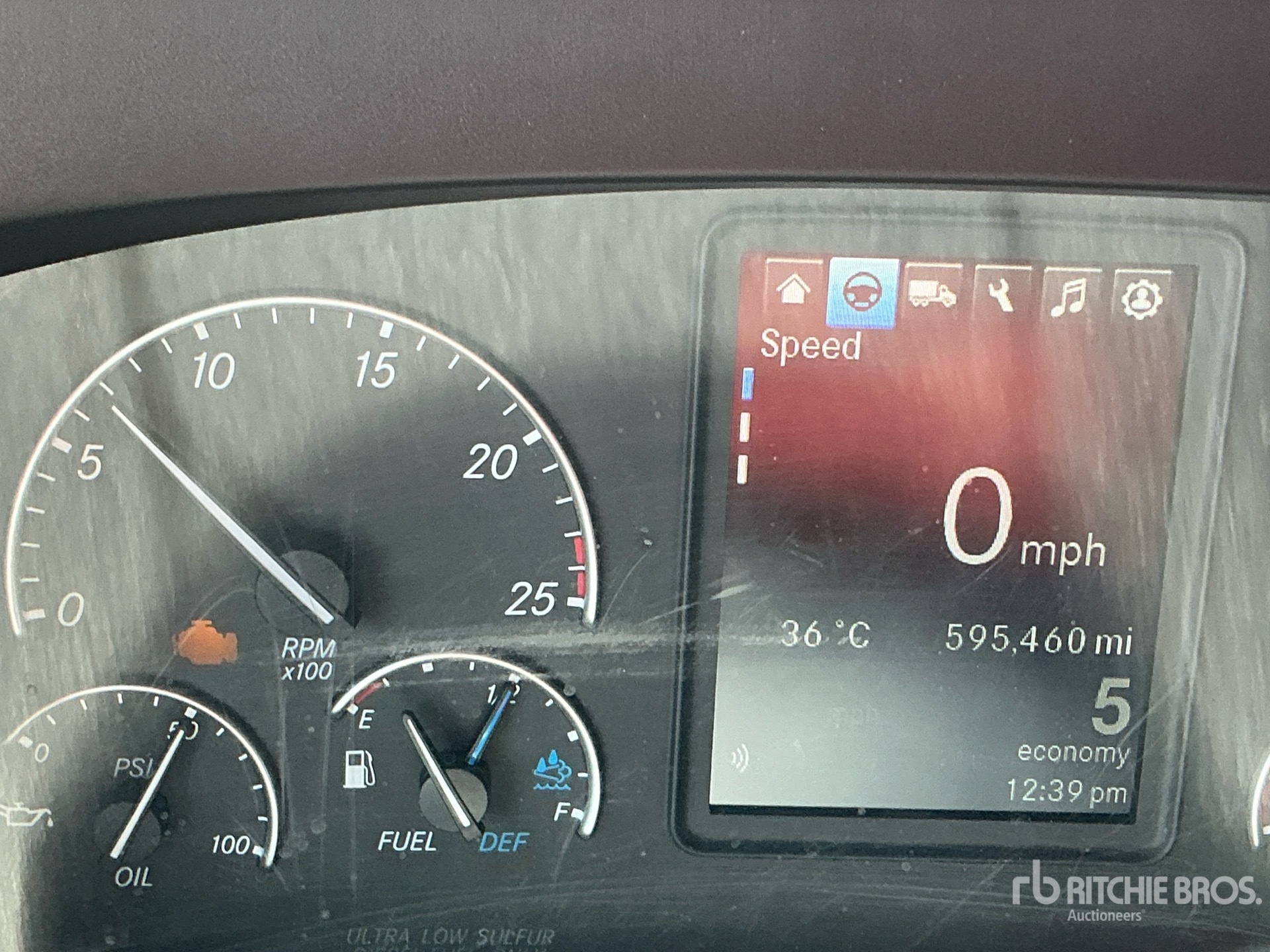 2022 Freightliner CASCADIA 126