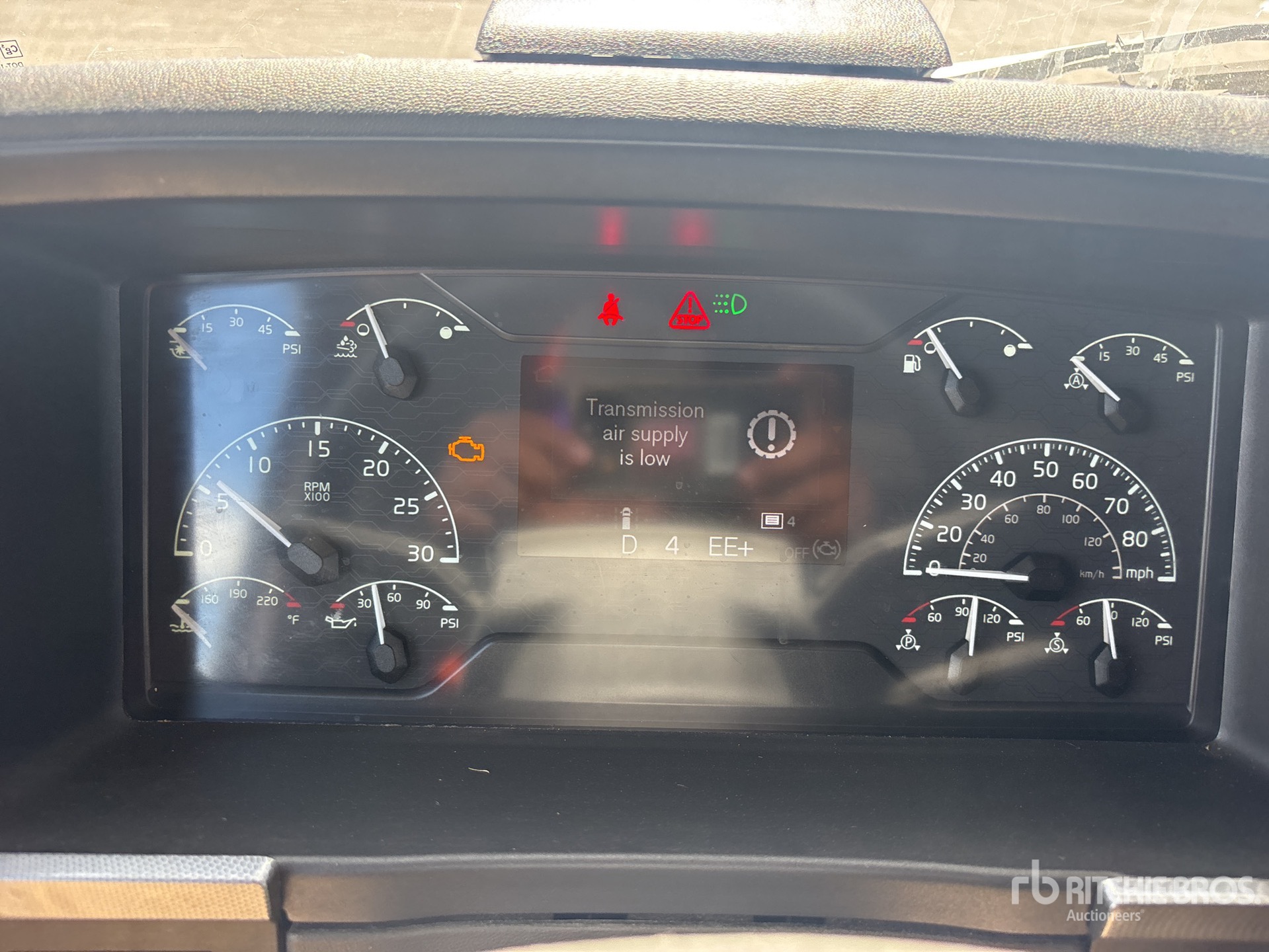 2024 Volvo VNL