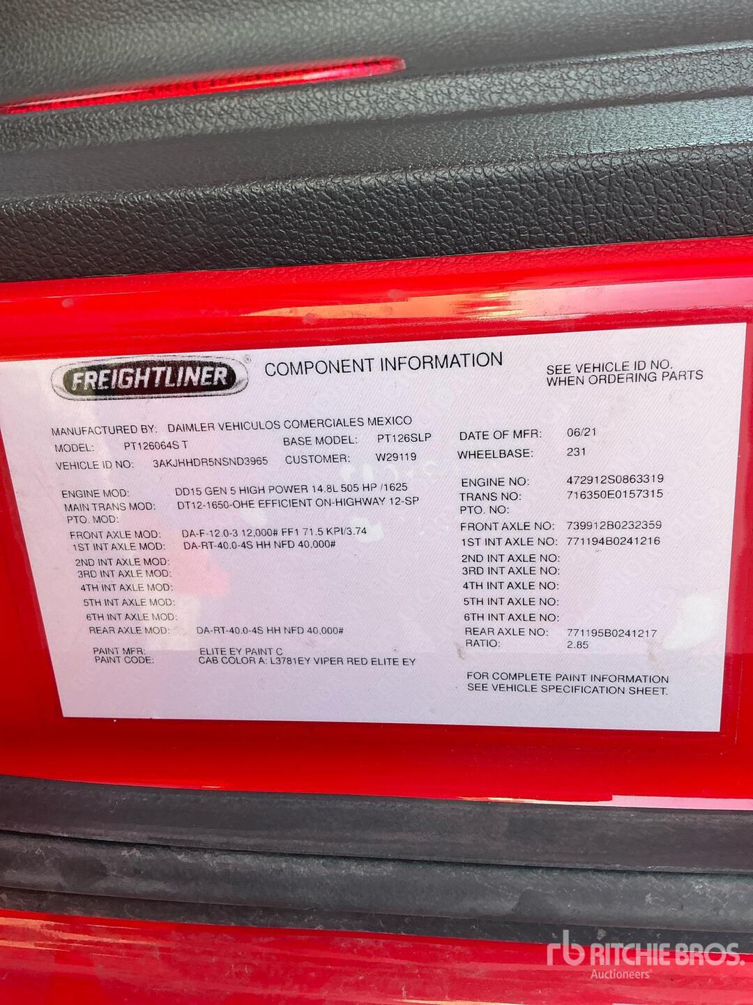 2022 Freightliner CASCADIA 126