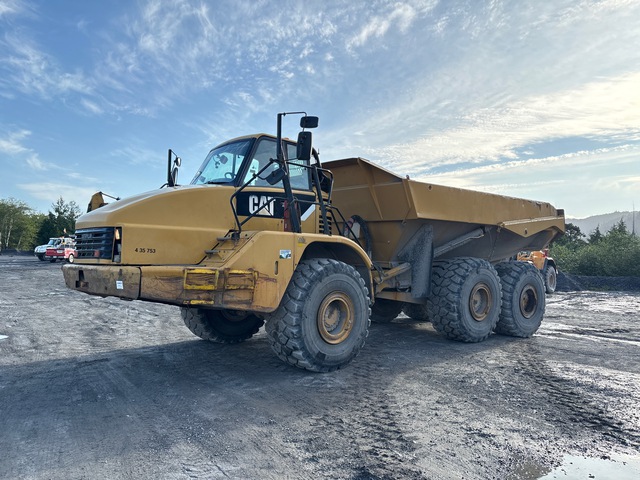 2011 Cat 740 Articulated Dump Truck 2011 Cat 740 Articulated Dump Truck
