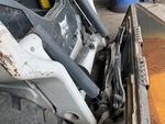 Hydraulics with Bucket Tilt Cylinders