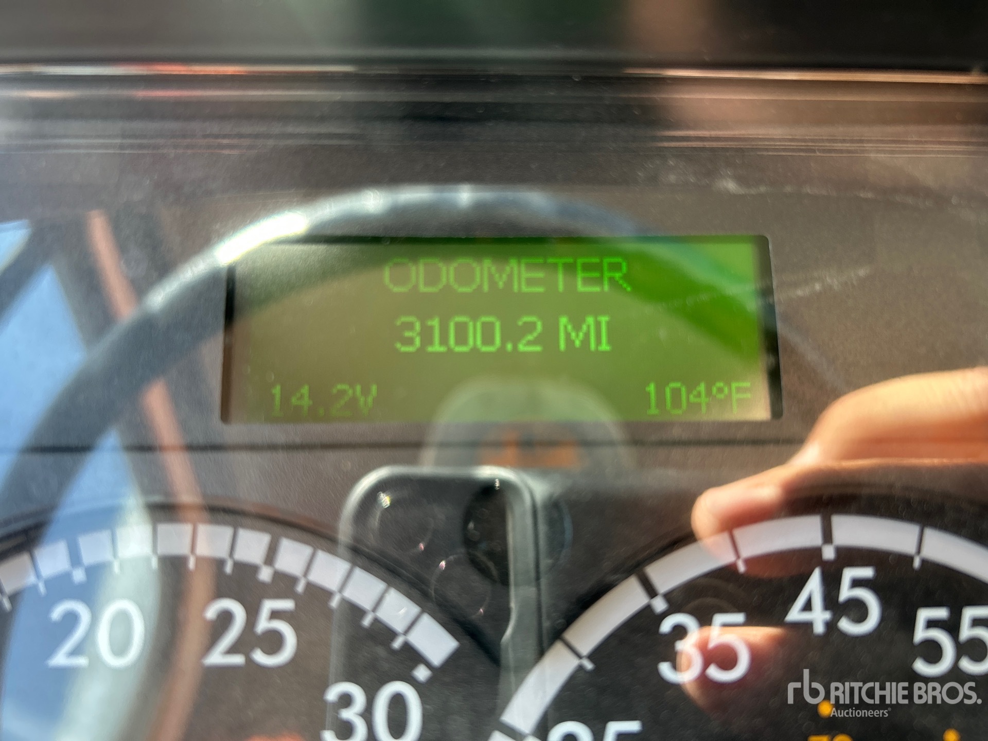 2020 Freightliner M2 106