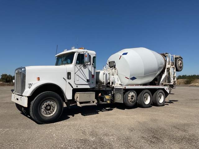 2007 Freightliner FLD120 SD 10x4 Mixer Truck 2007 Freightliner FLD120 SD 10x4 Mixer Truck