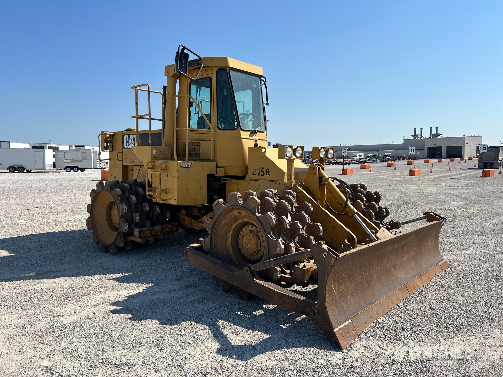 1986 Caterpillar 815B