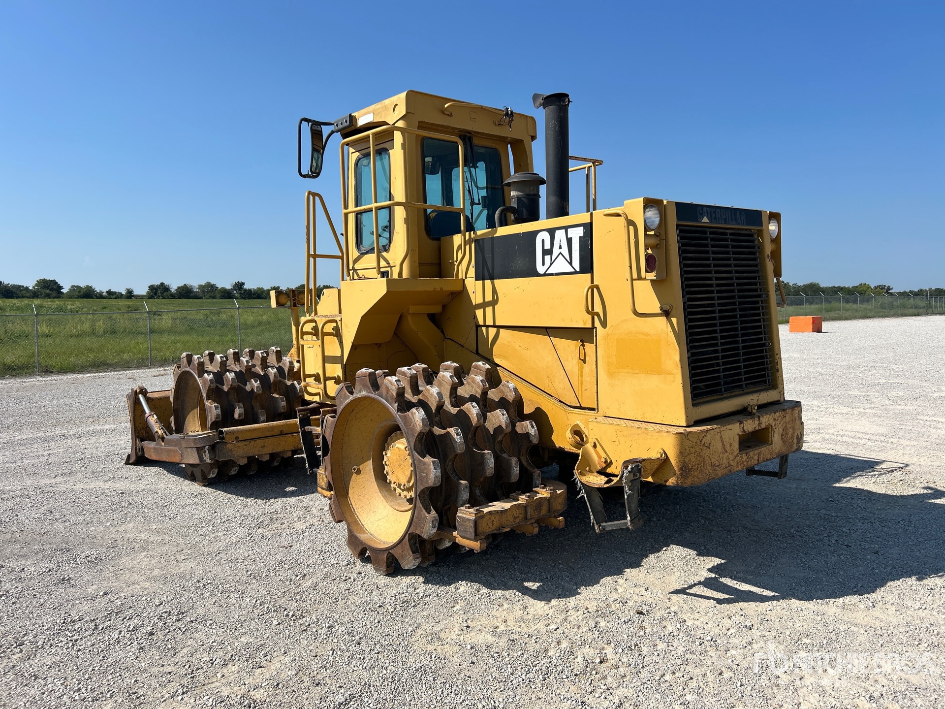 1986 Caterpillar 815B