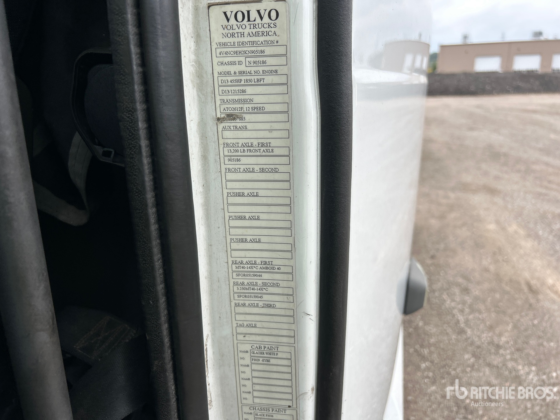 2019 Volvo VNL760