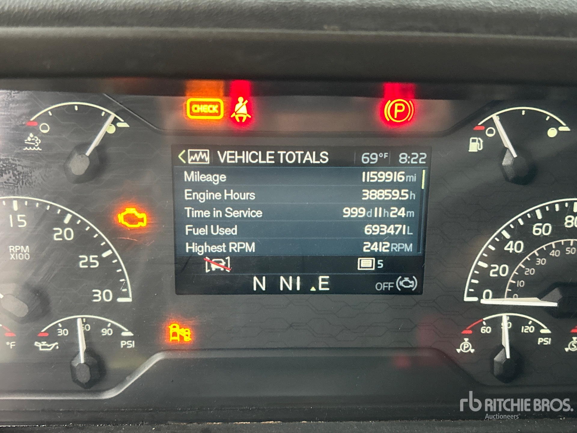2020 Volvo VNL760