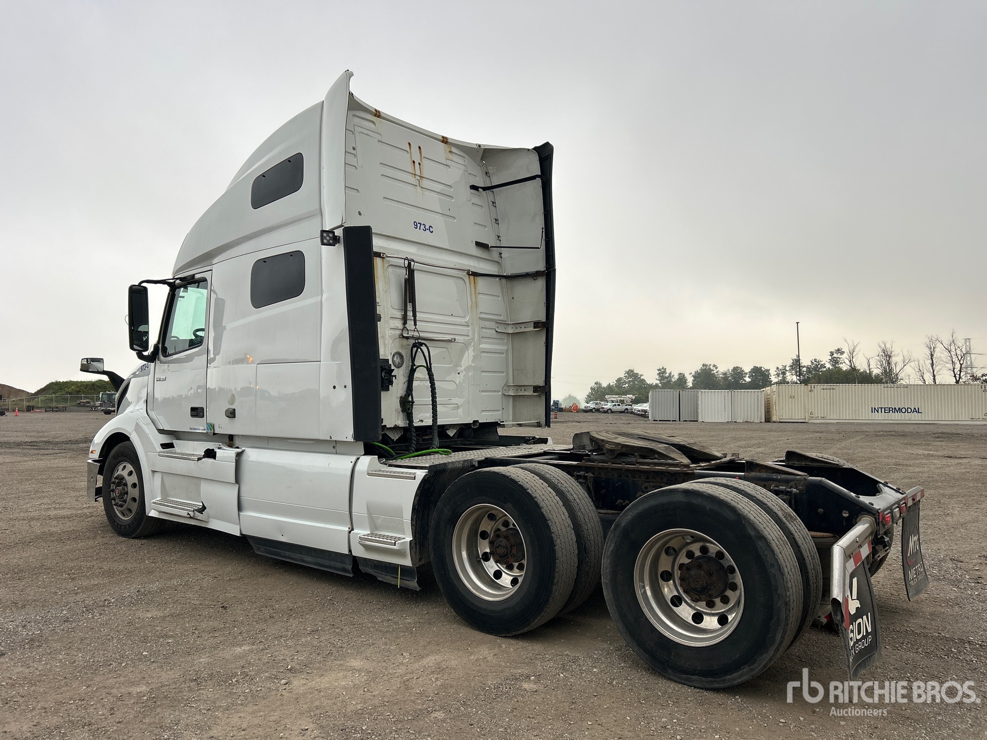 2020 Volvo VNL760