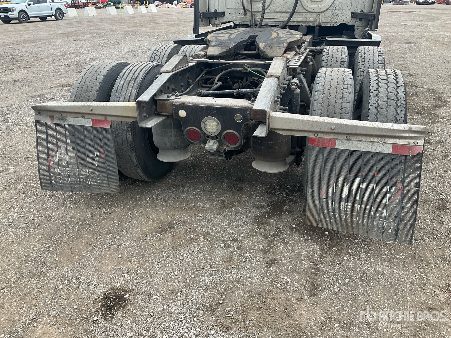 2020 Freightliner CASCADIA 126