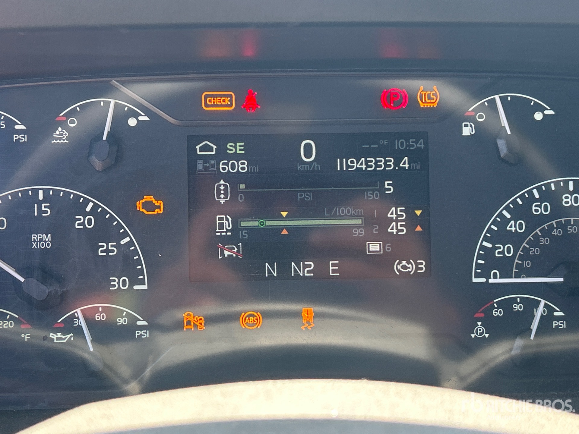 2020 Volvo VNL