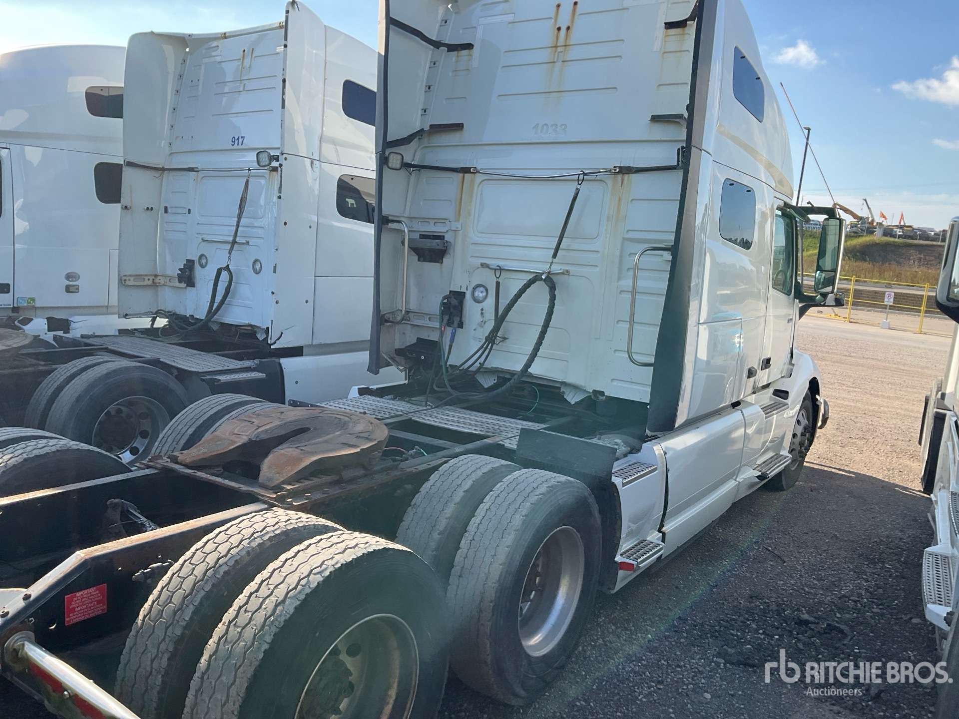 2020 Volvo VNL
