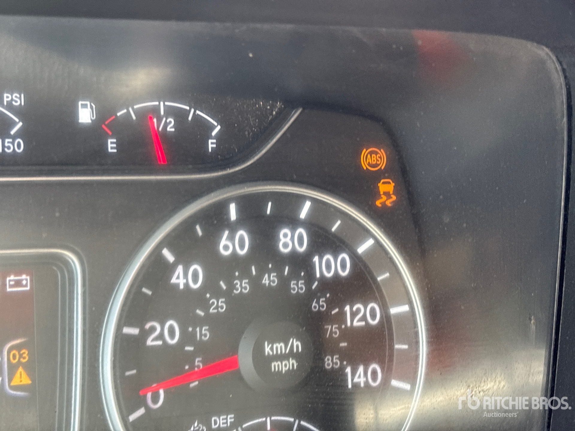 2018 International LT625