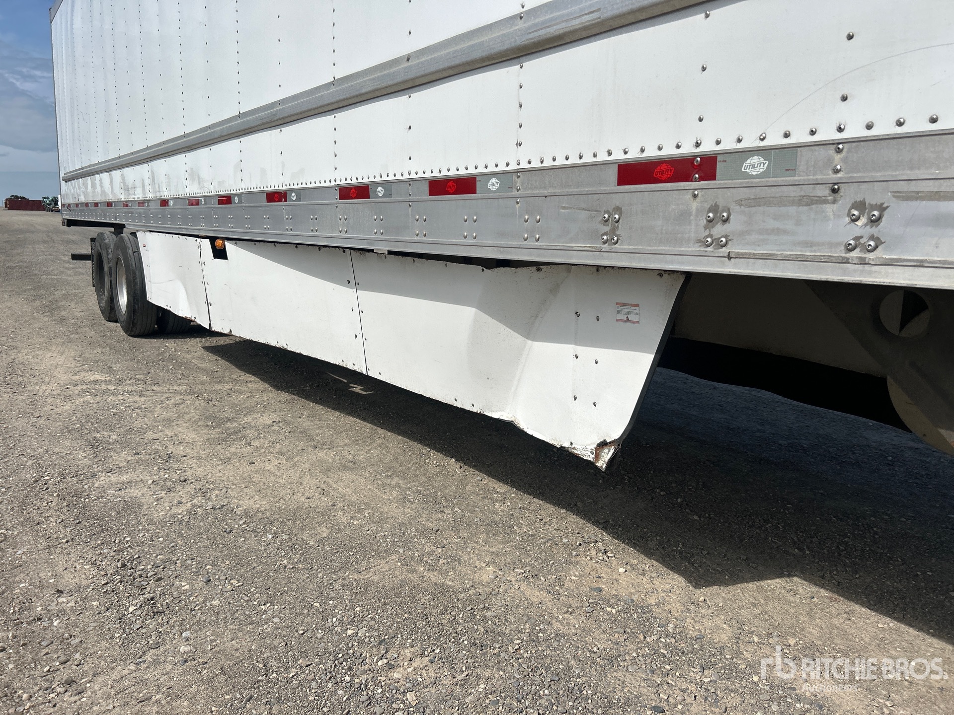 2019 Utility 53 ft x 102 in T/A