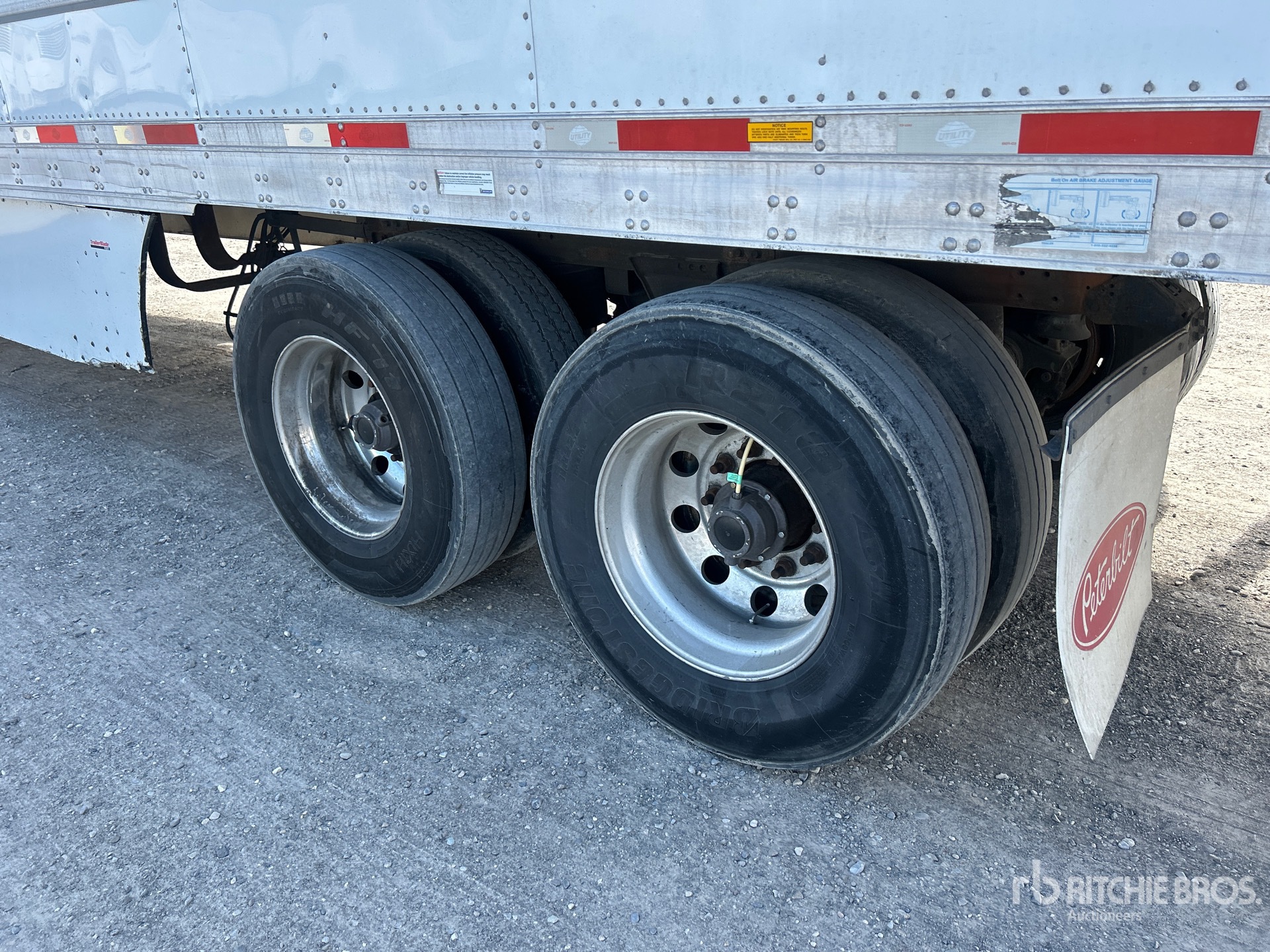 2019 Utility 53 ft x 102 in T/A