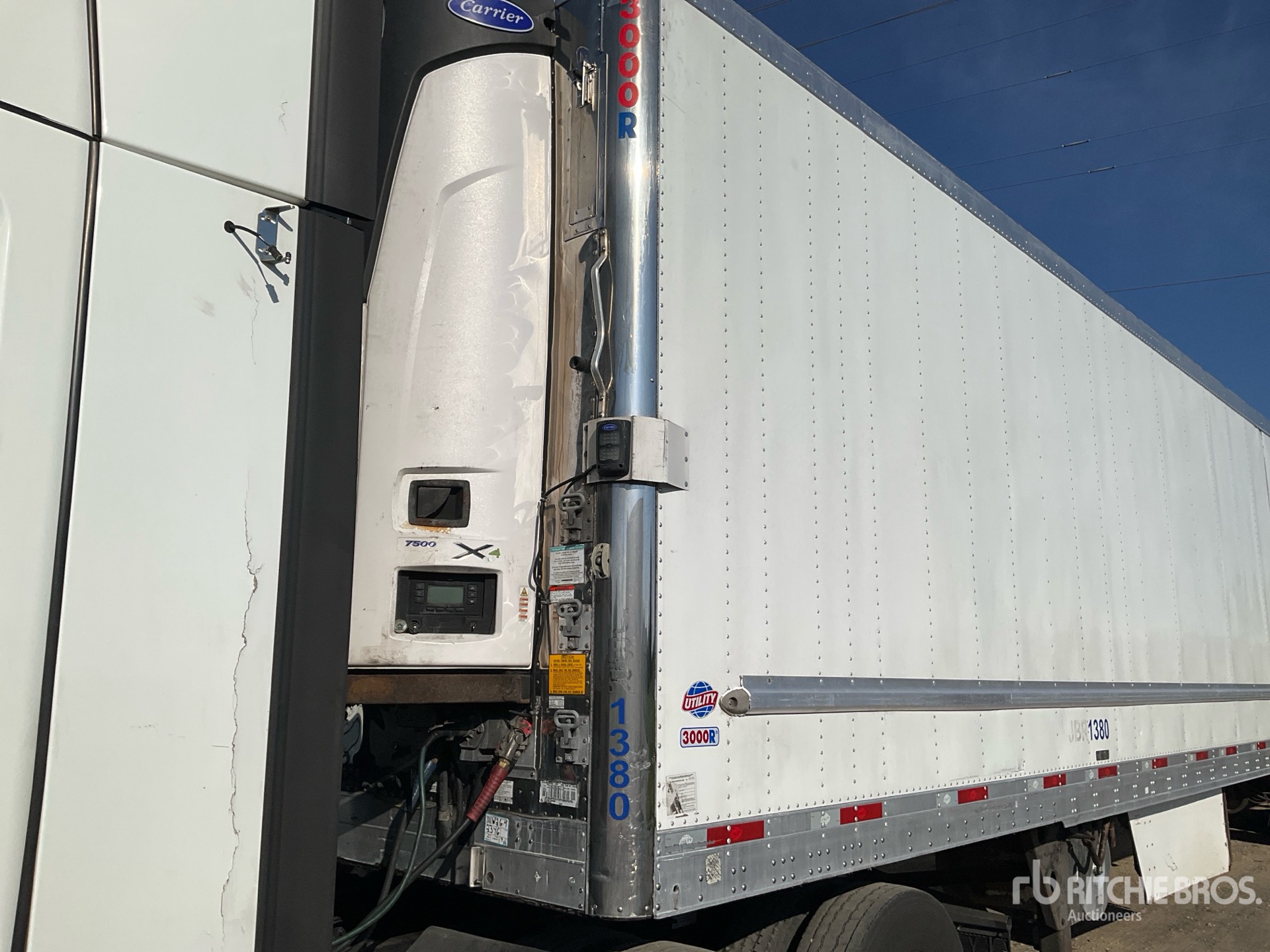 2019 Utility 53 ft x 102 in T/A