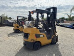 General Appearance - Lift Truck* with Zdjęcie, prawy dolny róg