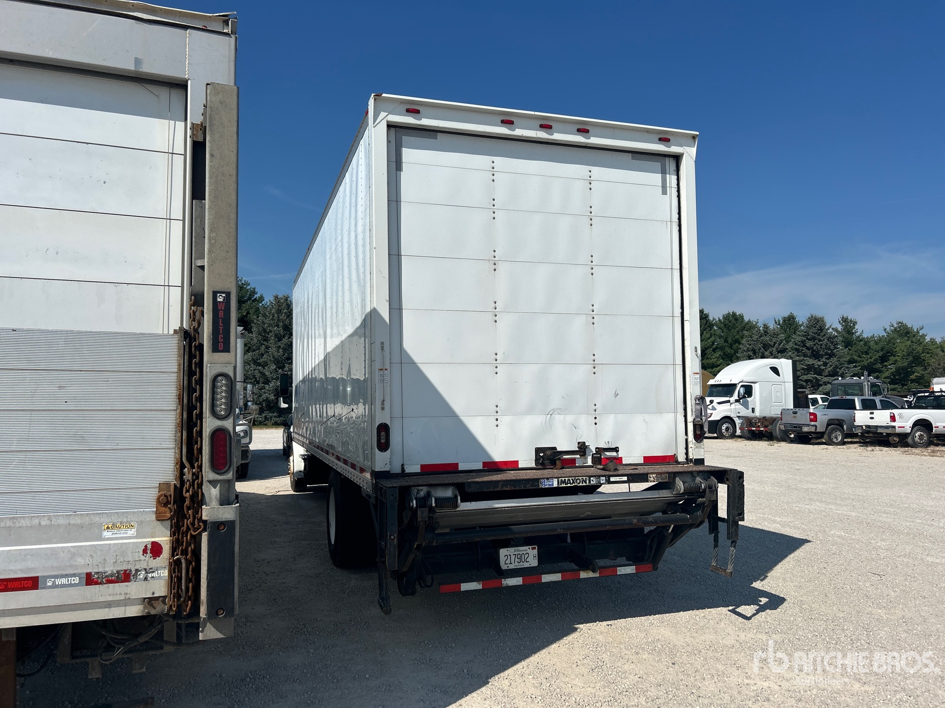 2017 Freightliner M2 106