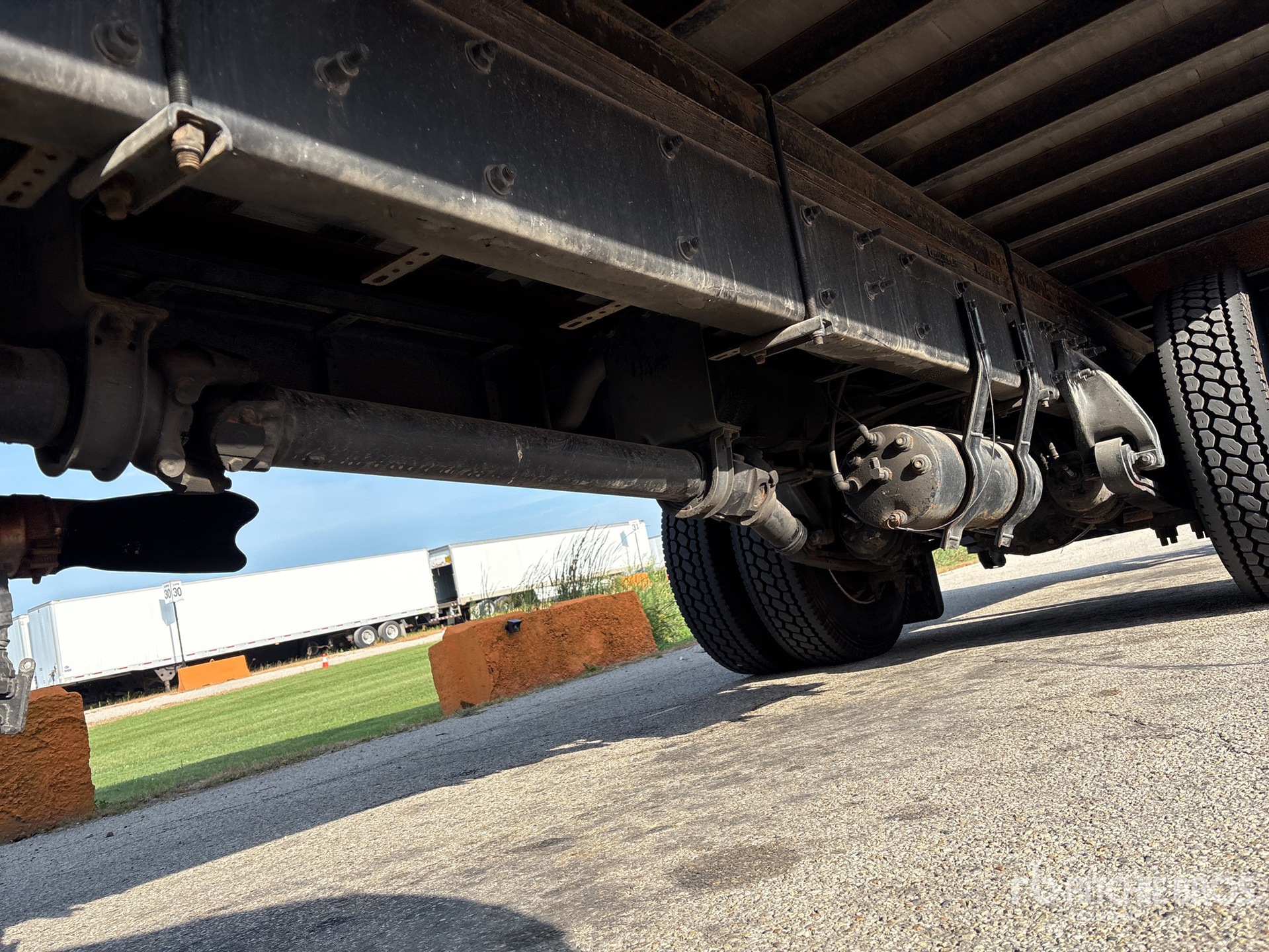 2017 Freightliner M2 106