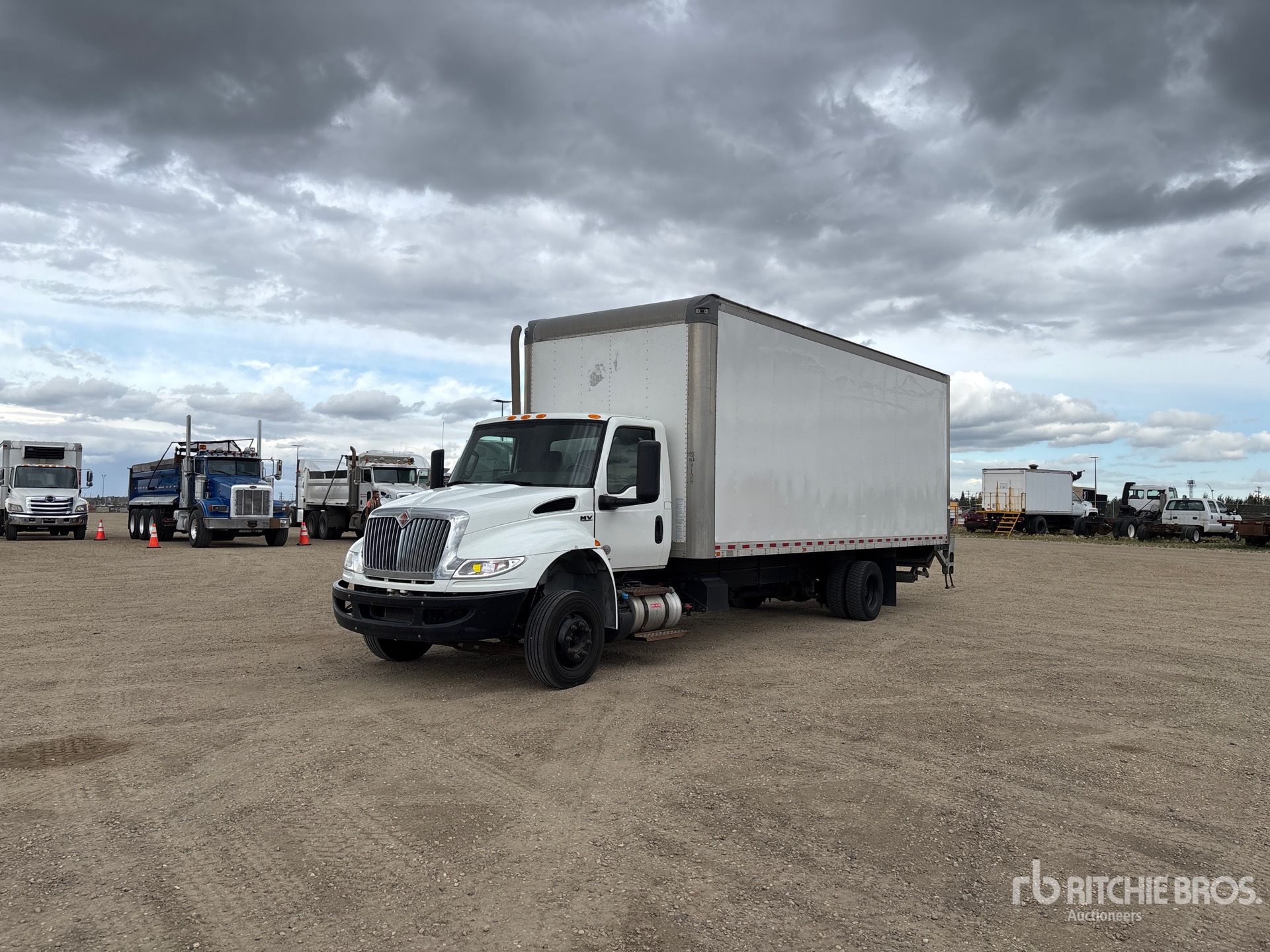 2020 International MV607LP