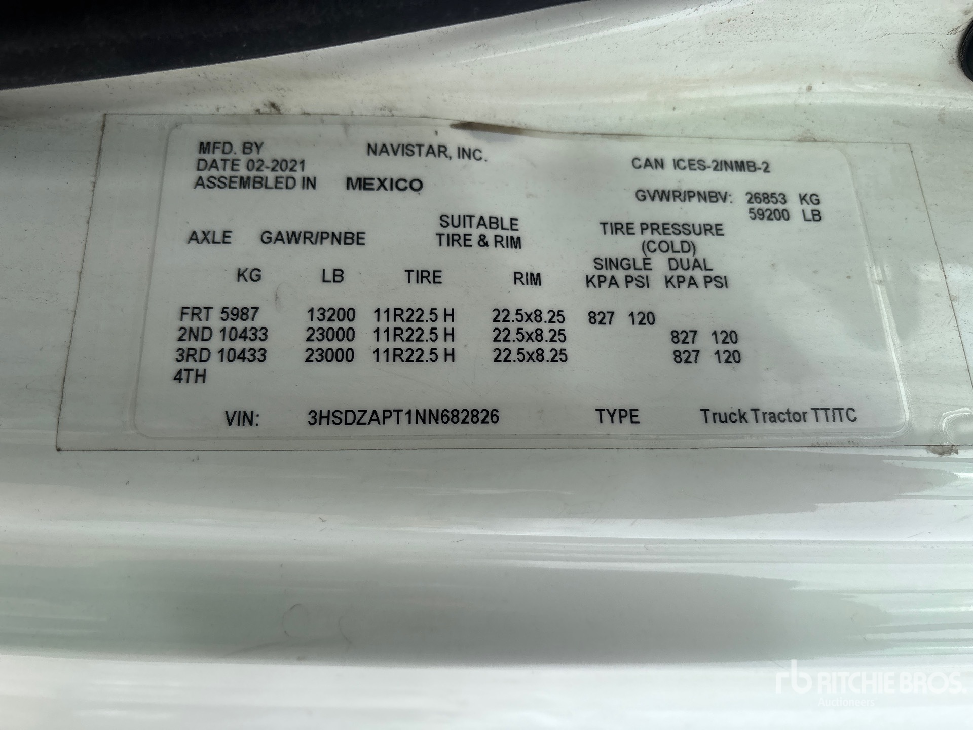 2022 International LT625
