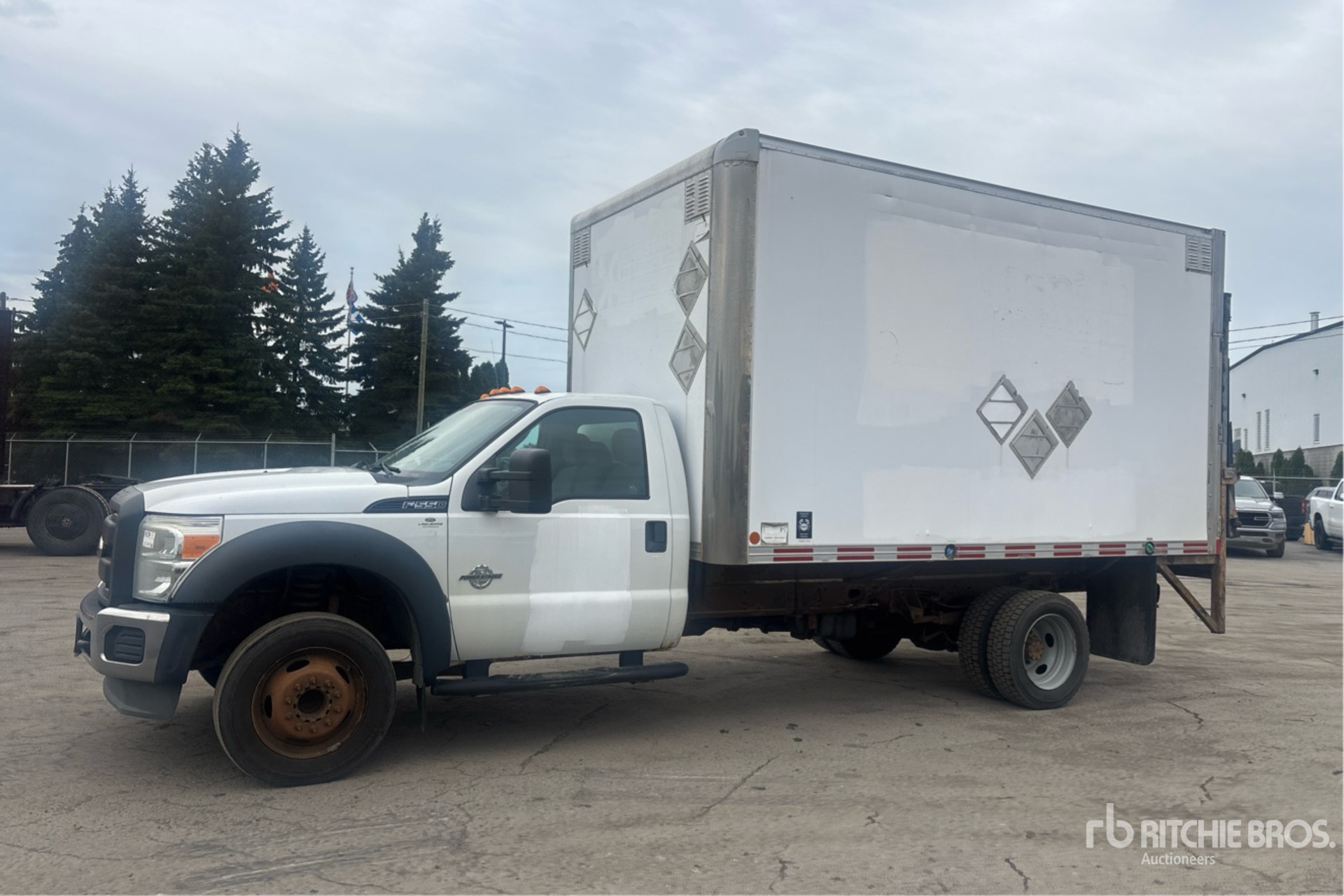 2014 Ford F-550 XL SUPER