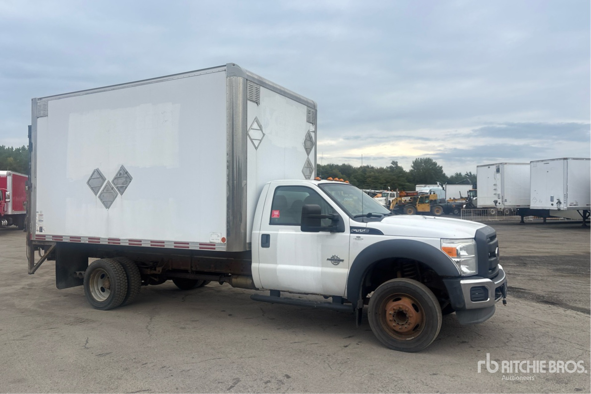 2014 Ford F-550 XL SUPER