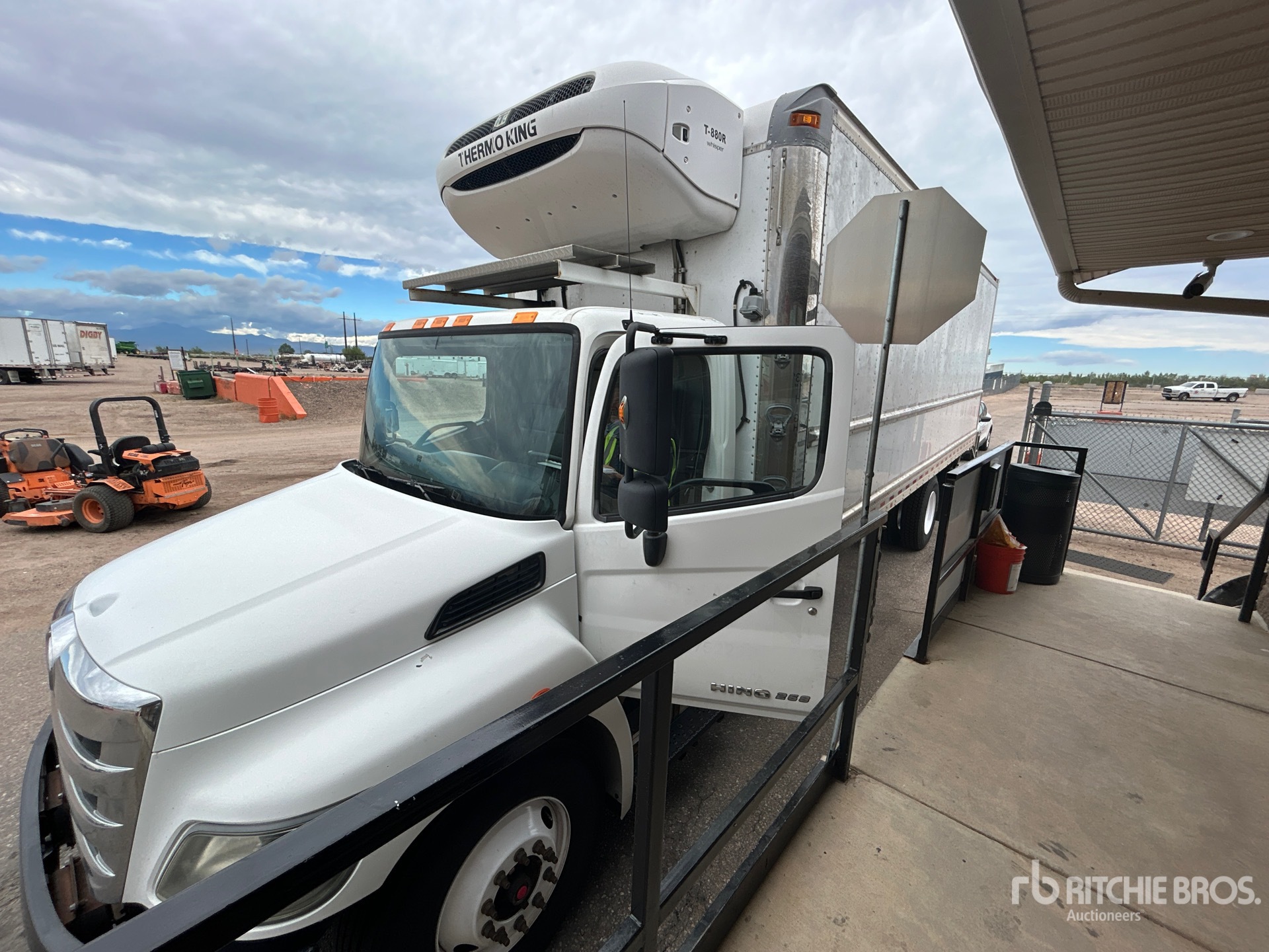 2018 Hino 268