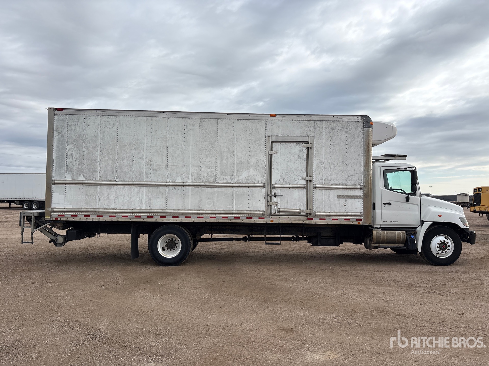 2018 Hino 268