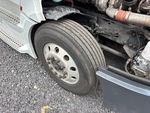 4 Underbody - Truck with Right Steer Tire