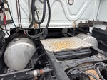 4 Underbody - Truck with Cab Suspension Air Bags