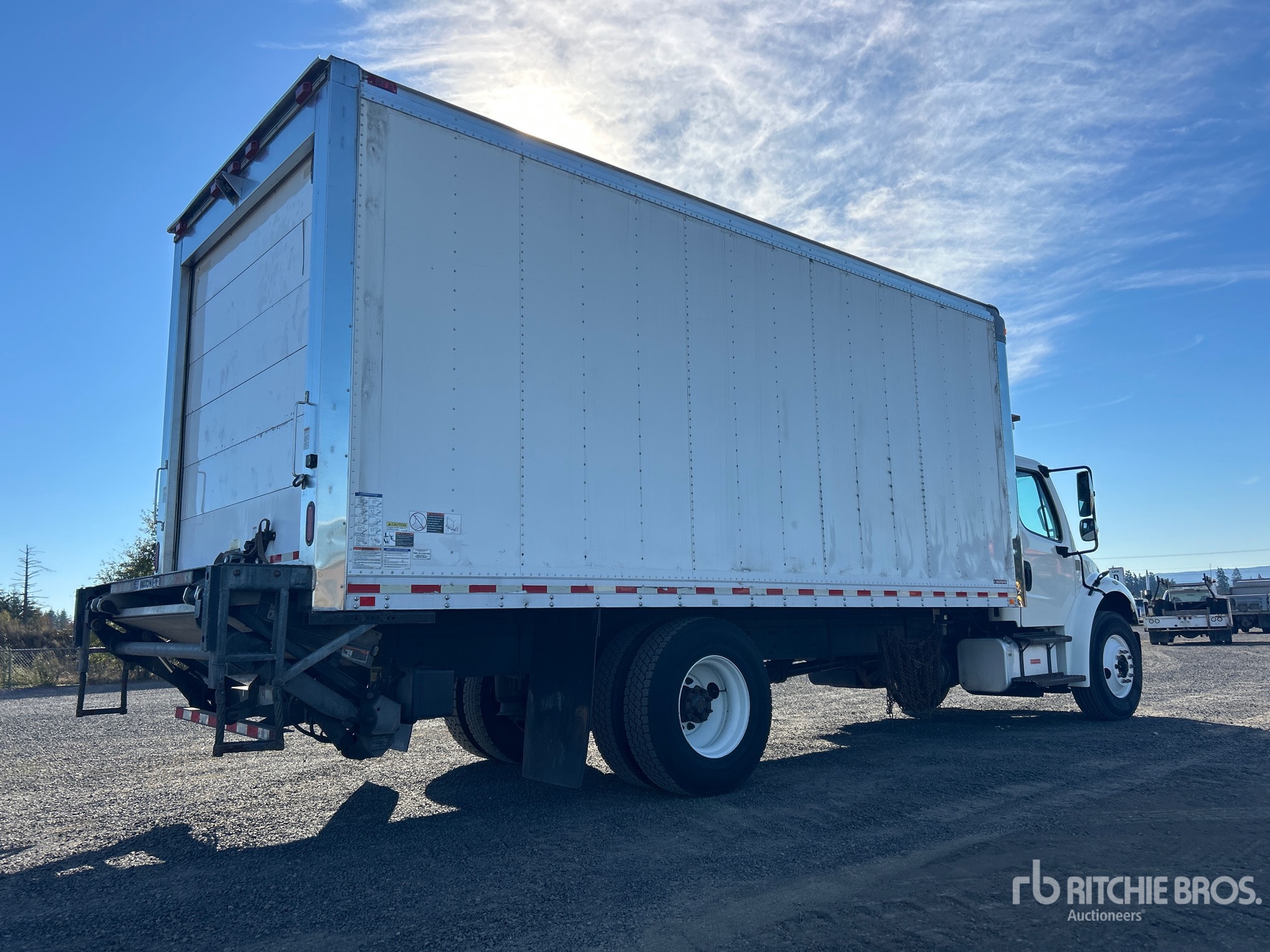 2019 Freightliner M2 106