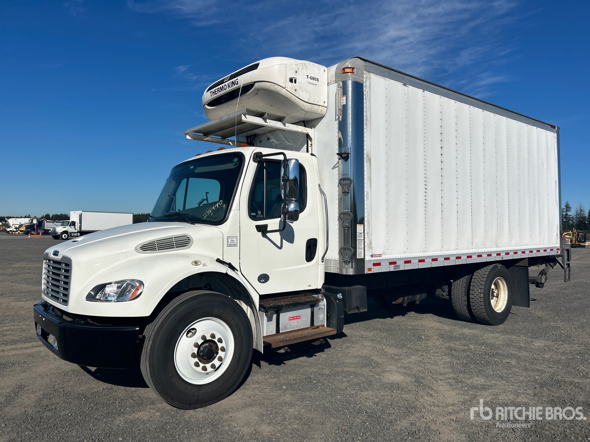 2019 Freightliner M2 106