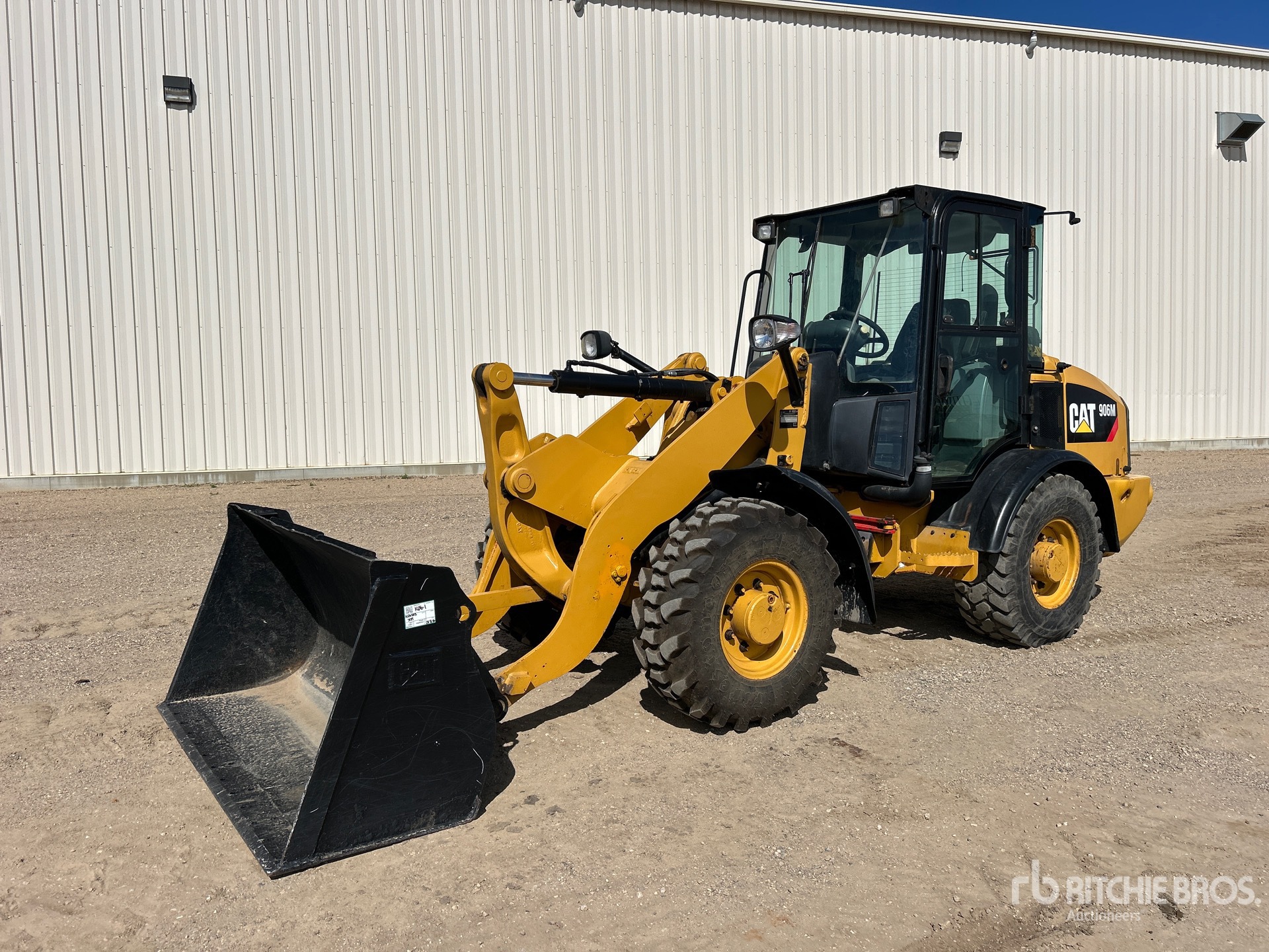 Photo of 2014 Caterpillar 906M