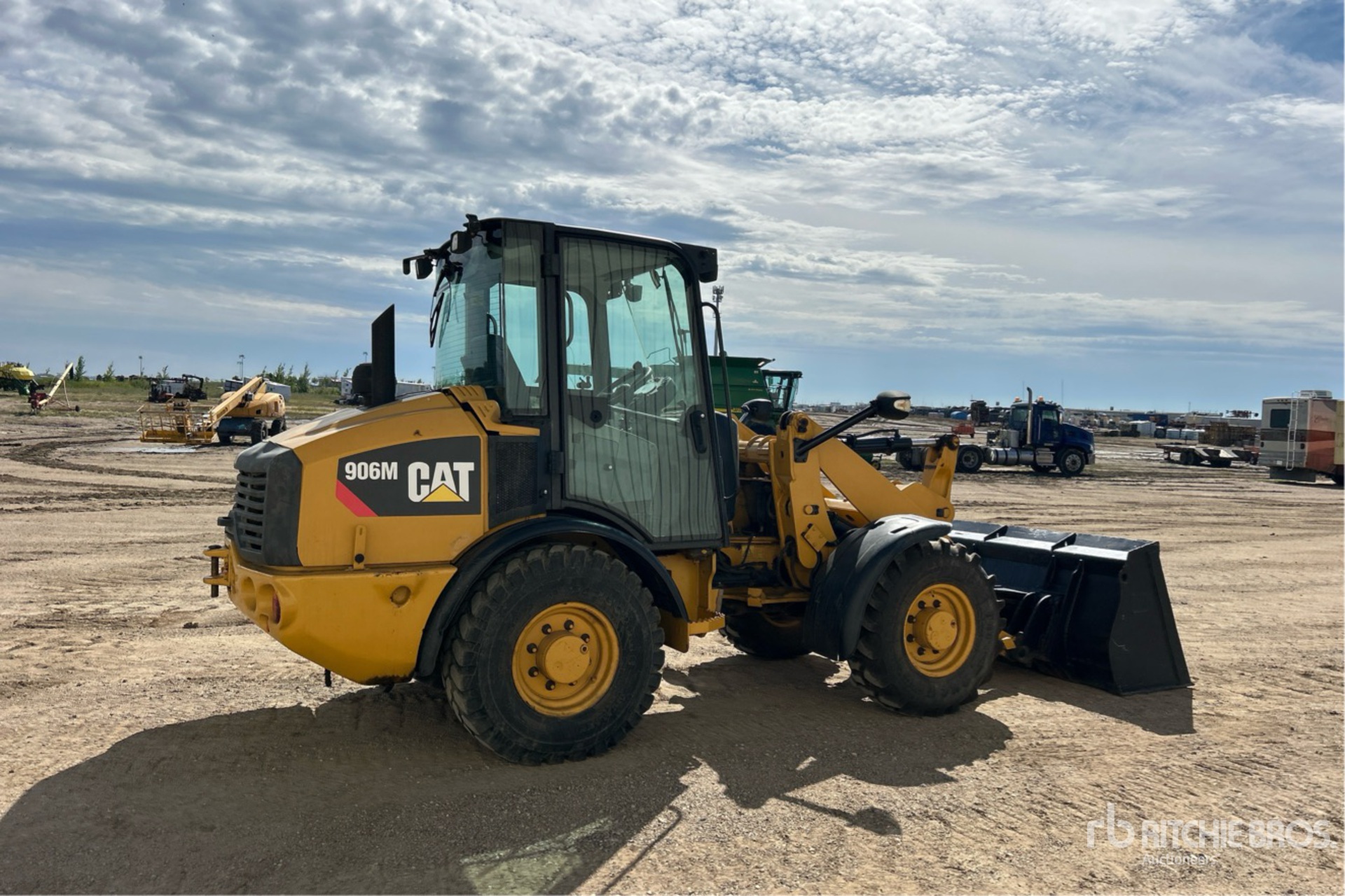 2014 Caterpillar 906M