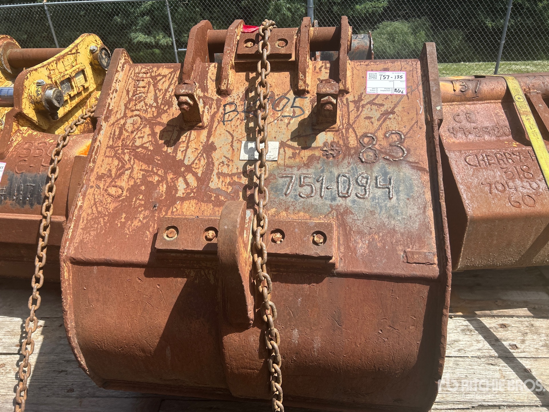 2001 Geith HD48